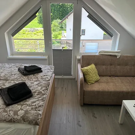 River Apartment *
